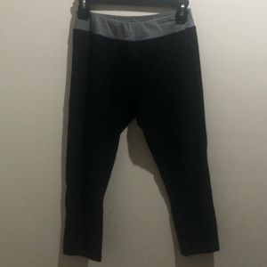 🎉2 for $10 black cropped leggings
